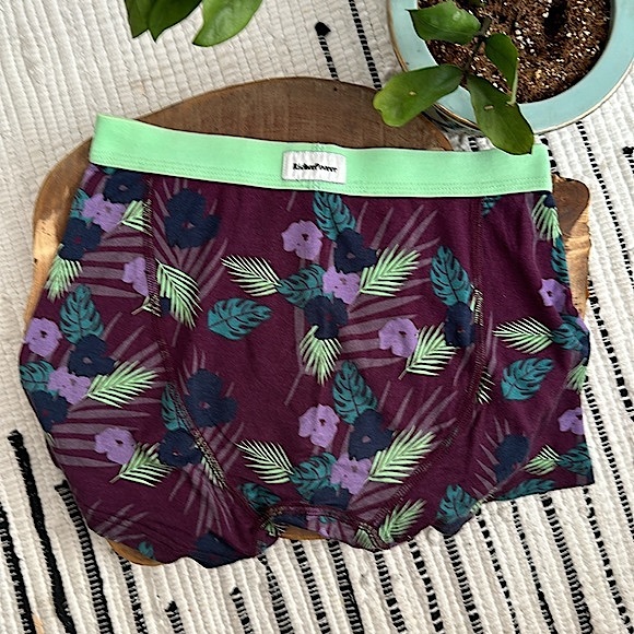 Richer Poorer - Picture 6 of 7